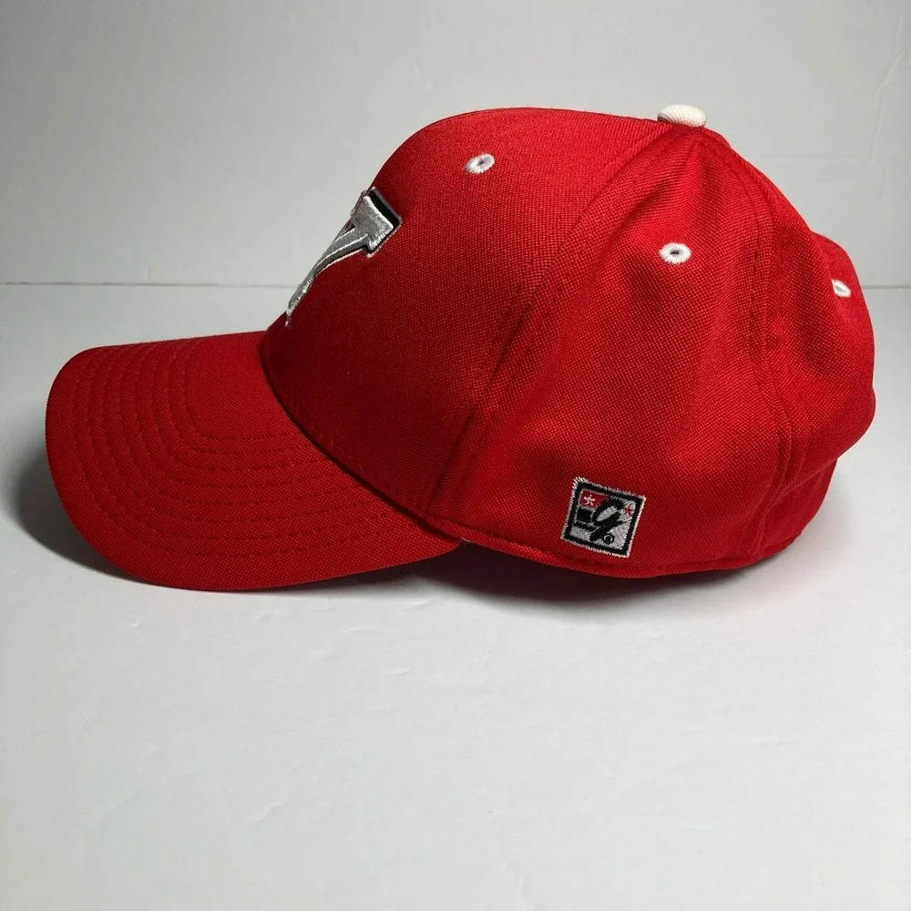 Youngstown State University Penguins Cap Hat Adult Fitted 6 7/8  Red Embroidered